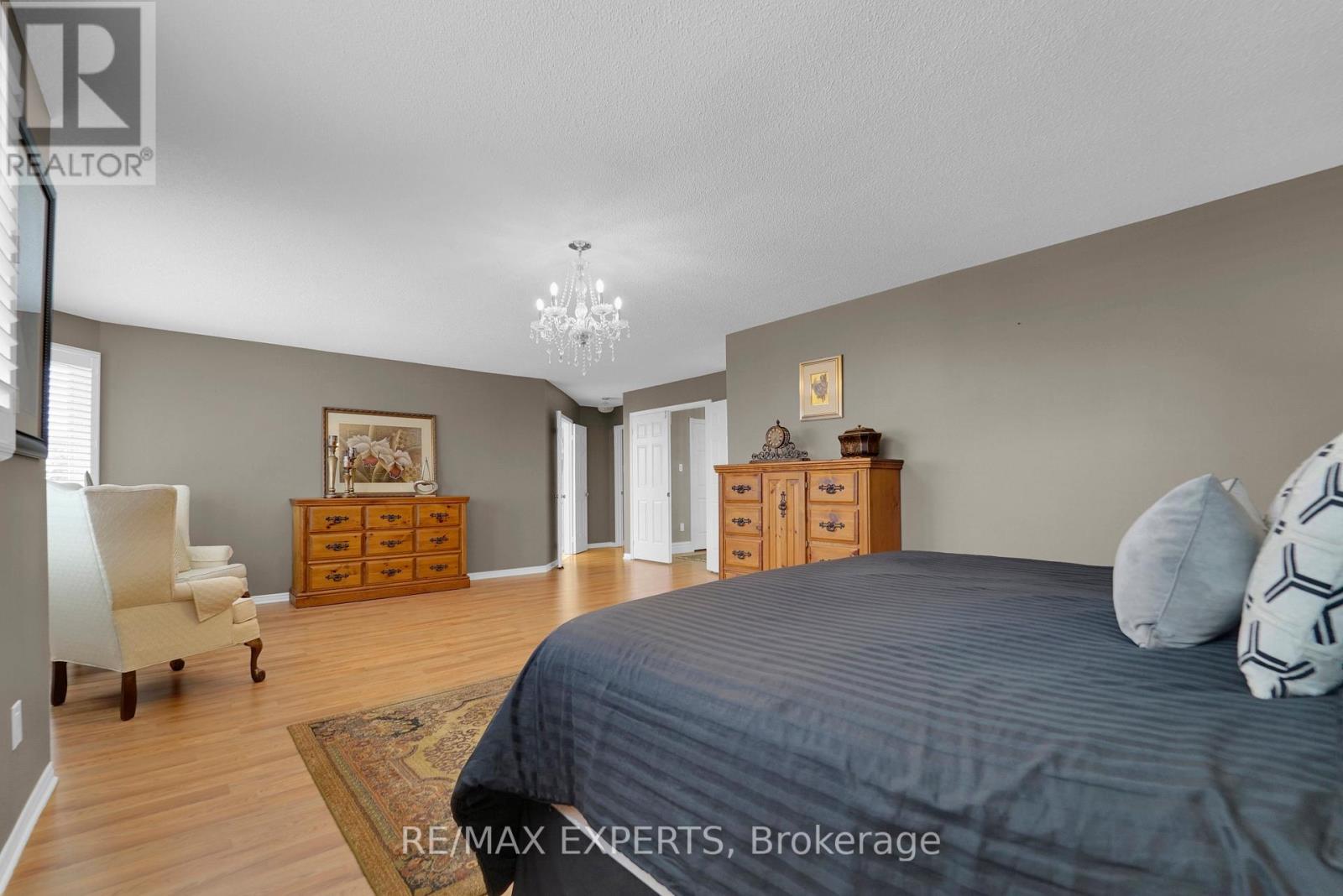 8 Chickadee Crescent, Brampton, Ontario  L6Z 3L5 - Photo 28 - W13088974