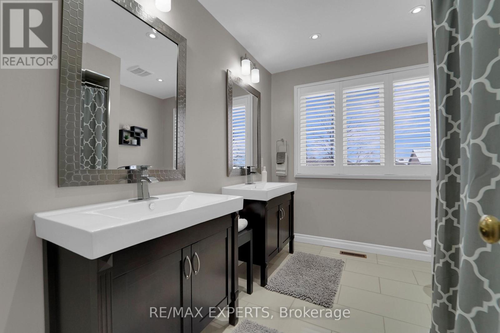 8 Chickadee Crescent, Brampton, Ontario  L6Z 3L5 - Photo 39 - W13088974