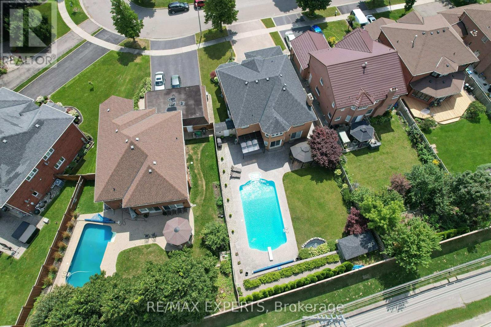 8 Chickadee Crescent, Brampton, Ontario  L6Z 3L5 - Photo 50 - W13088974