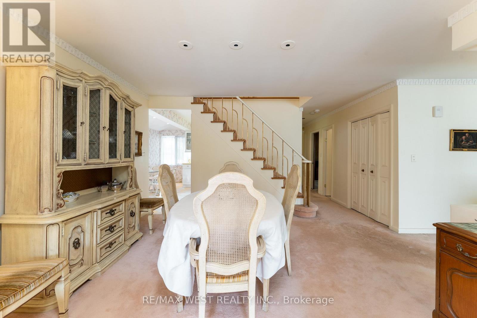 2 Greenford Road, Toronto, Ontario  M9A 3E6 - Photo 10 - W13088976
