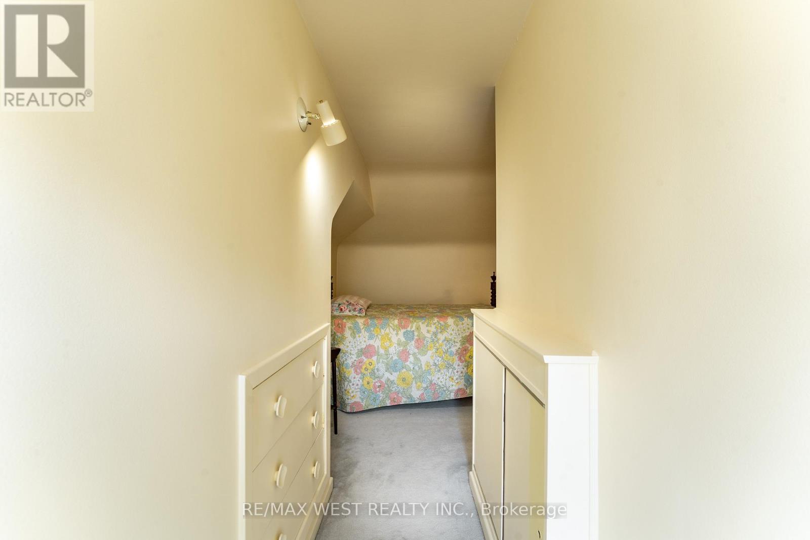 2 Greenford Road, Toronto, Ontario  M9A 3E6 - Photo 31 - W13088976