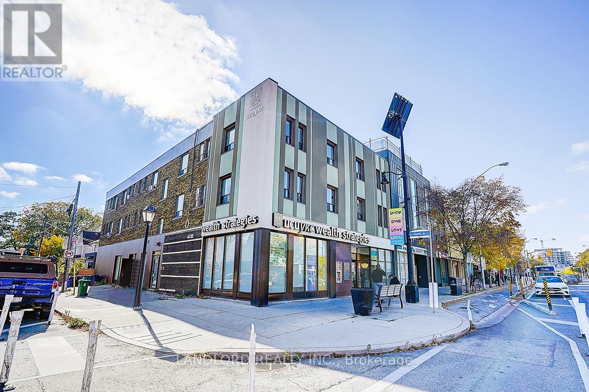204 - 240 Durie Street, Toronto, Ontario  M6S 3G1 - Photo 2 - W13088986