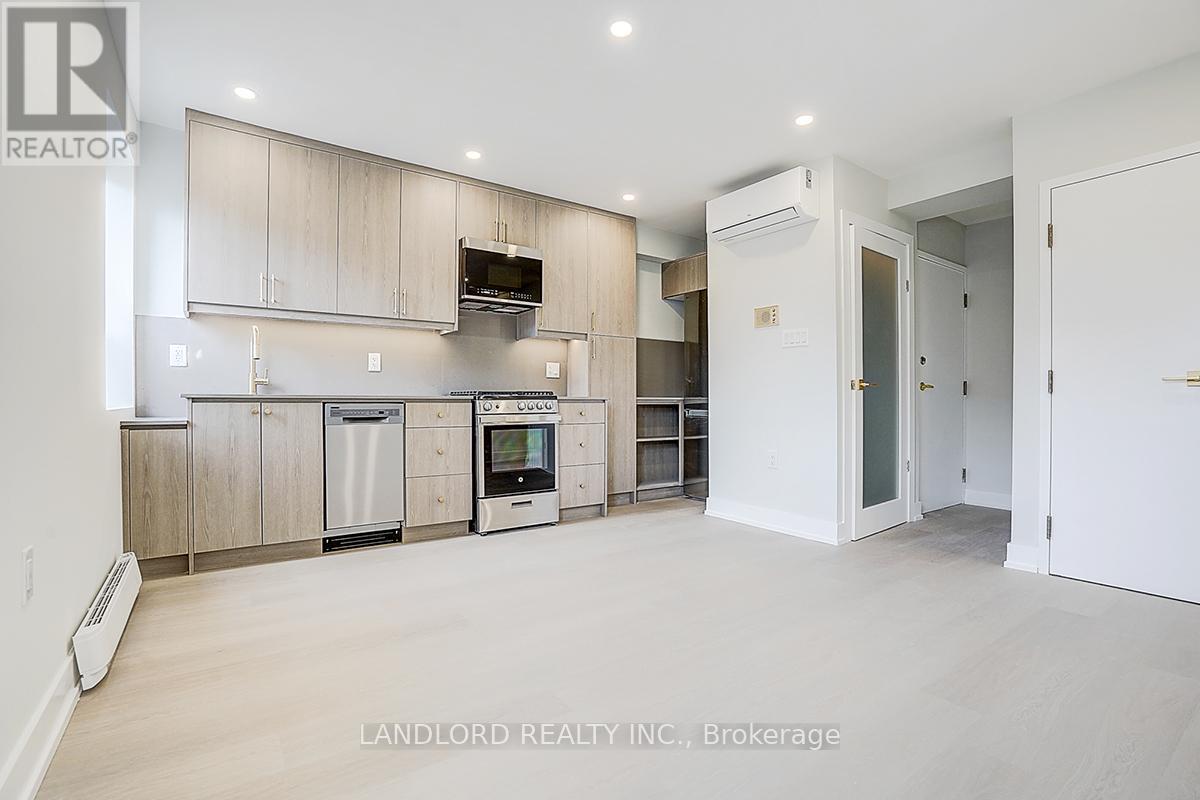 204 - 240 Durie Street, Toronto, Ontario  M6S 3G1 - Photo 7 - W13088986