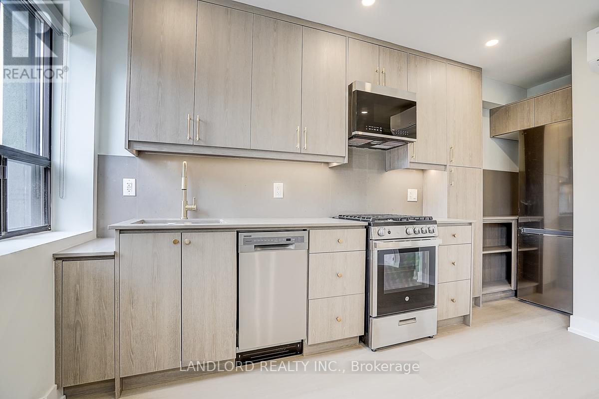 204 - 240 Durie Street, Toronto, Ontario  M6S 3G1 - Photo 8 - W13088986