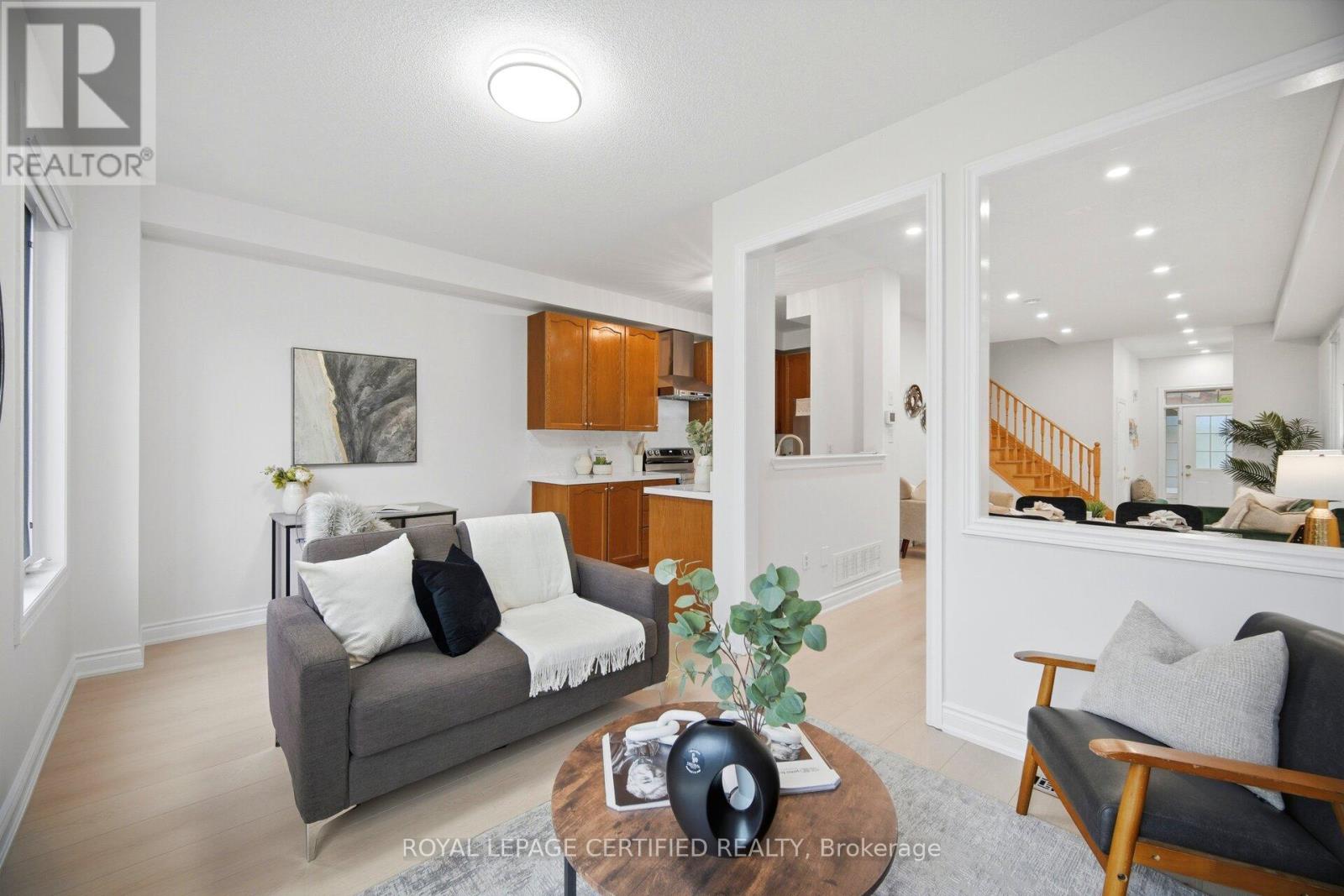 3302 Stoney Crescent, Mississauga, Ontario  L5M 0N5 - Photo 13 - W13089022