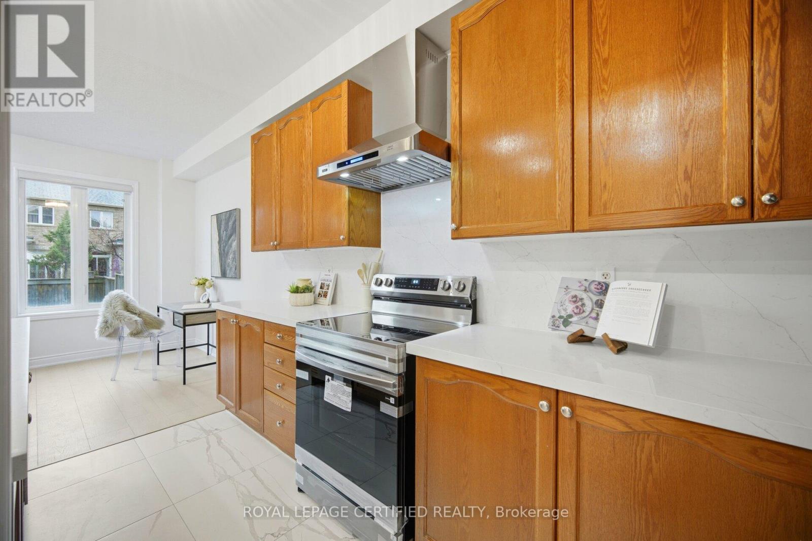 3302 Stoney Crescent, Mississauga, Ontario  L5M 0N5 - Photo 15 - W13089022