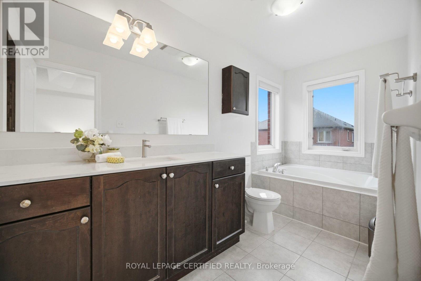 3302 Stoney Crescent, Mississauga, Ontario  L5M 0N5 - Photo 23 - W13089022