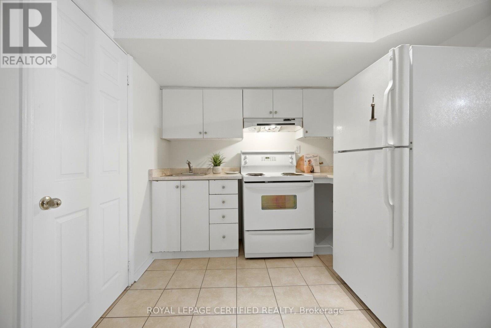 3302 Stoney Crescent, Mississauga, Ontario  L5M 0N5 - Photo 38 - W13089022