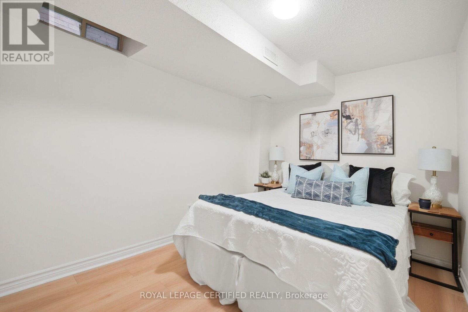 3302 Stoney Crescent, Mississauga, Ontario  L5M 0N5 - Photo 43 - W13089022