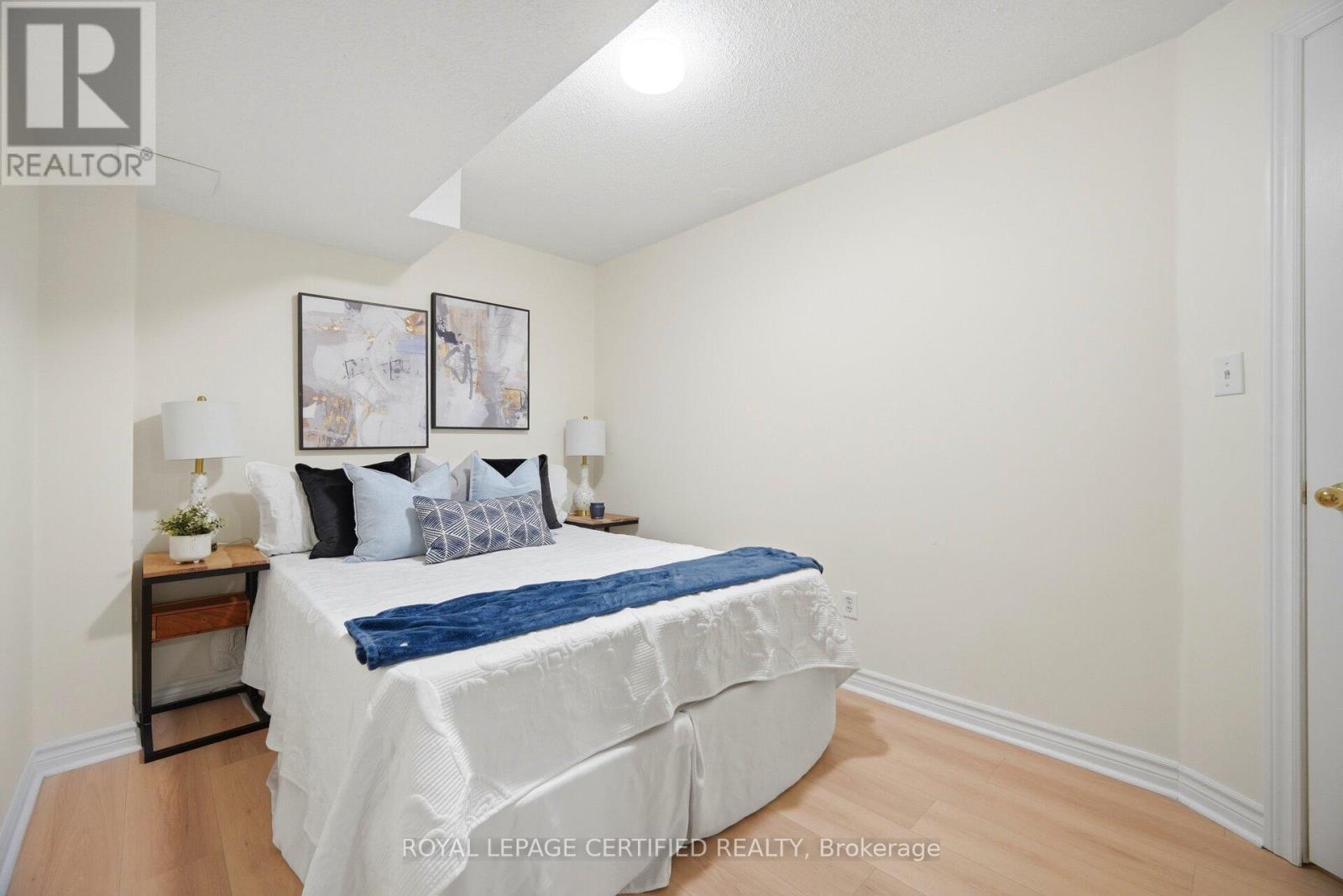 3302 Stoney Crescent, Mississauga, Ontario  L5M 0N5 - Photo 44 - W13089022