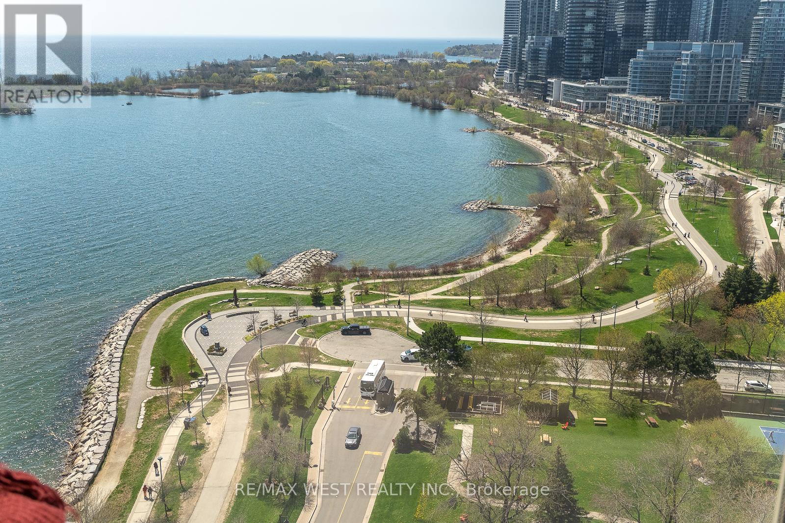 2204 - 1 Palace Pier Court, Toronto, Ontario  M8V 3W9 - Photo 20 - W13089118