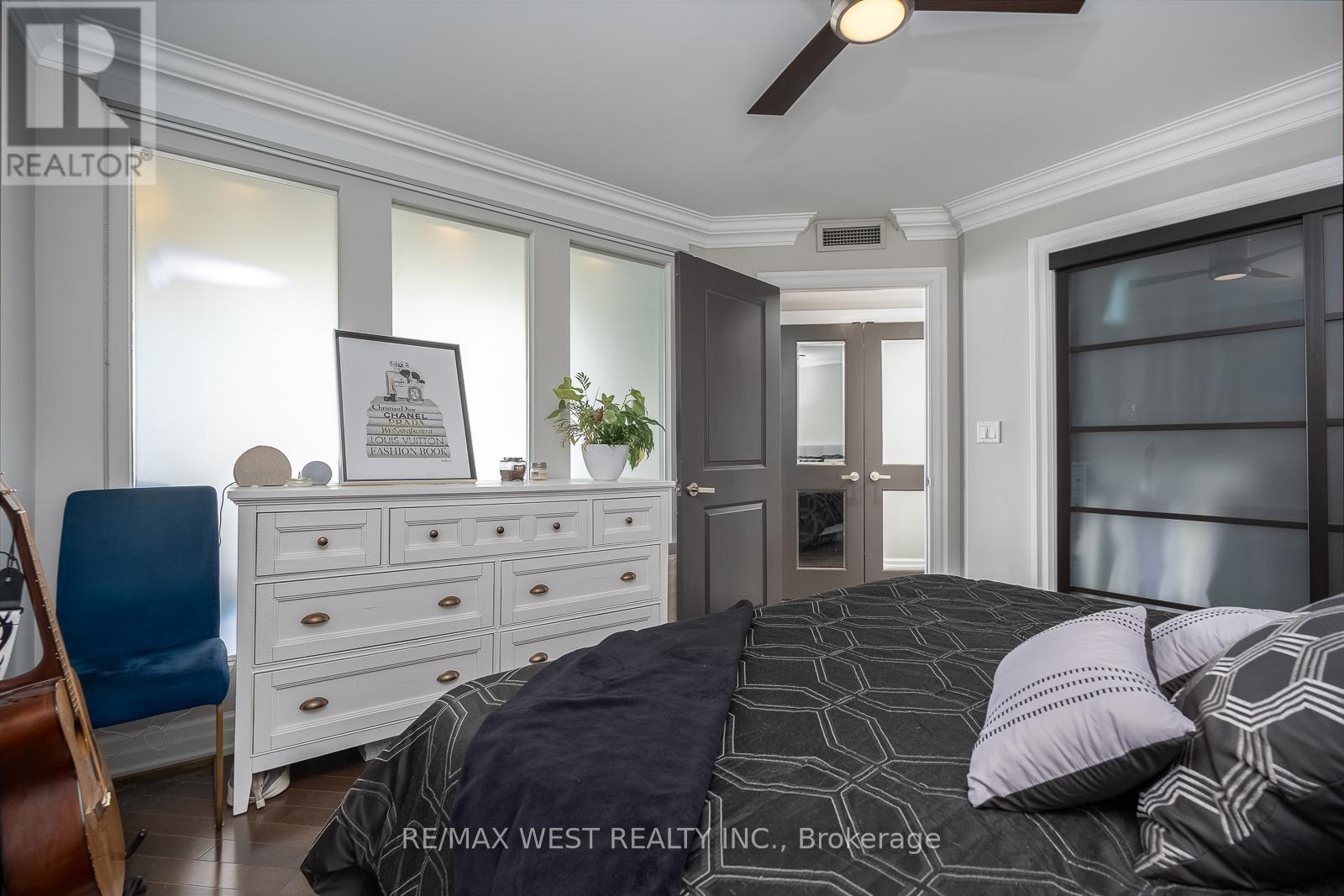 2204 - 1 Palace Pier Court, Toronto, Ontario  M8V 3W9 - Photo 25 - W13089118