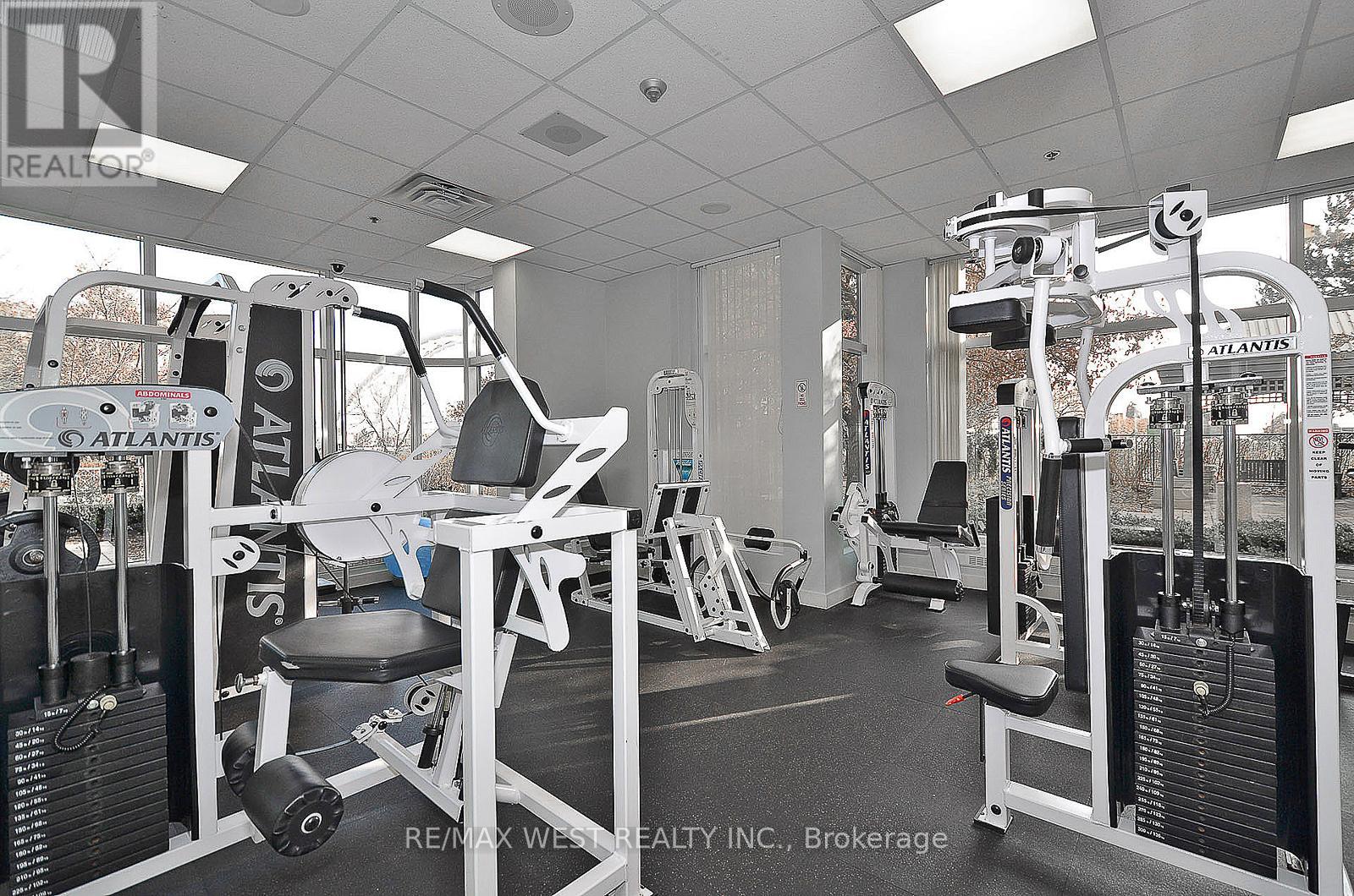 2204 - 1 Palace Pier Court, Toronto, Ontario  M8V 3W9 - Photo 32 - W13089118