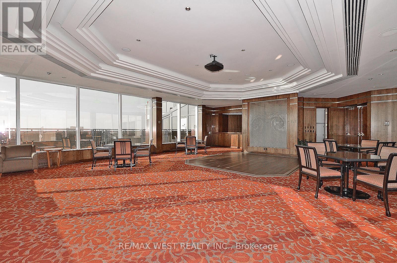 2204 - 1 Palace Pier Court, Toronto, Ontario  M8V 3W9 - Photo 35 - W13089118
