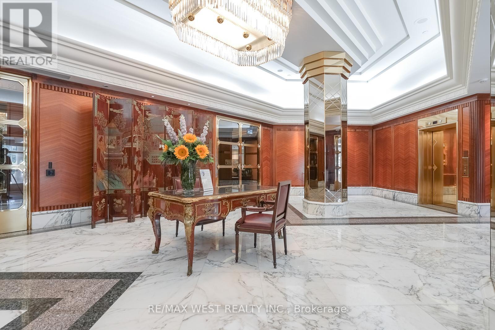 2204 - 1 Palace Pier Court, Toronto, Ontario  M8V 3W9 - Photo 6 - W13089118