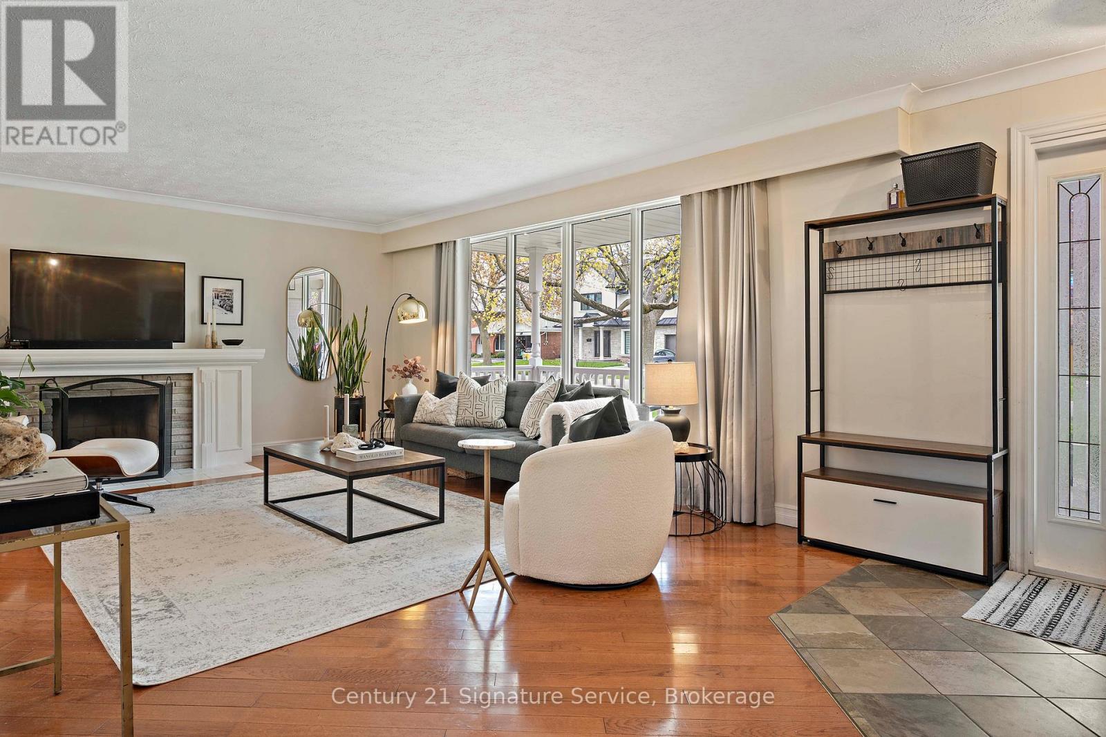 1578 Sherway Drive, Mississauga, Ontario  L4X 1C4 - Photo 9 - W13089138