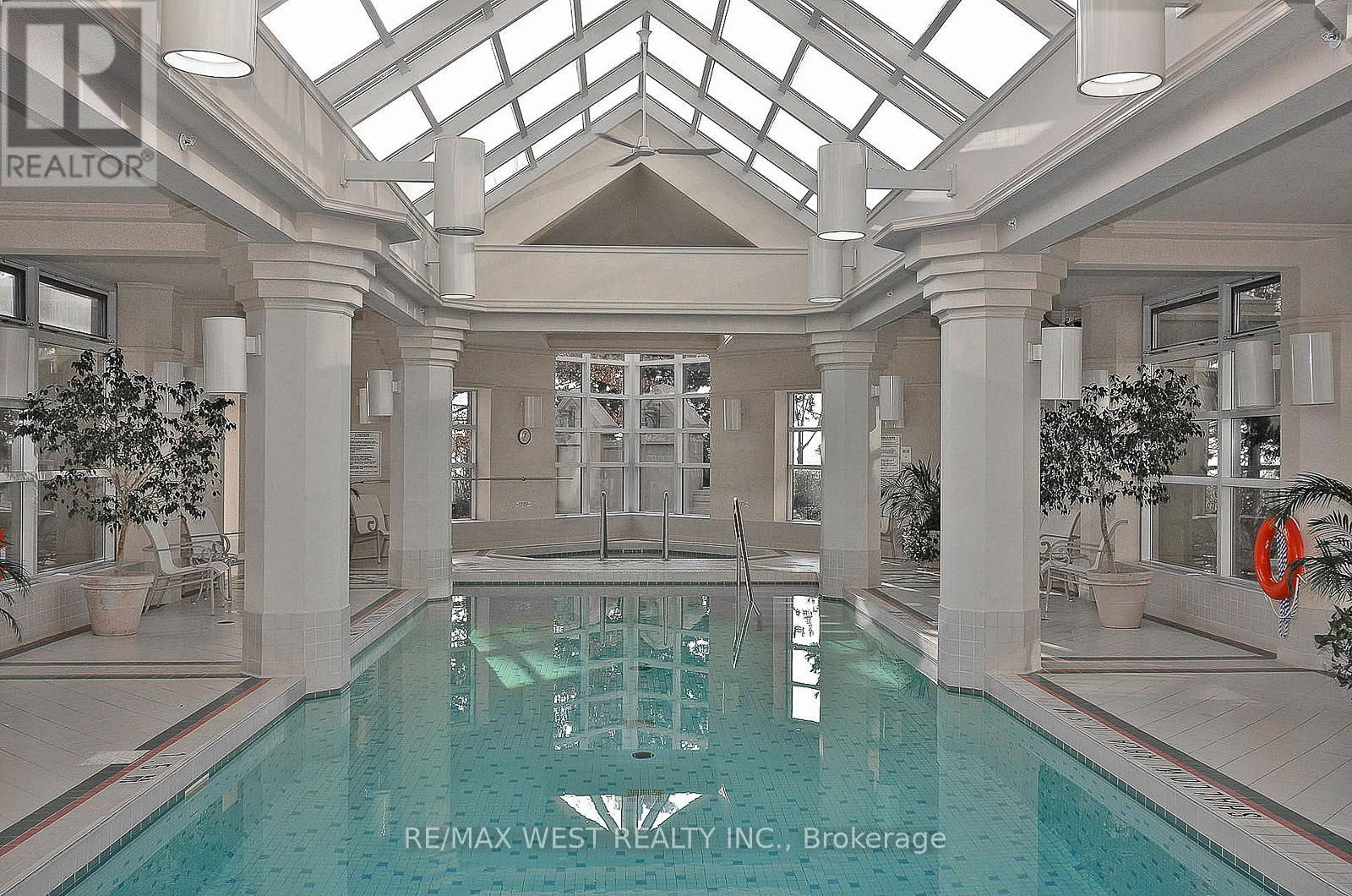 2204 - 1 Palace Pier Court, Toronto, Ontario  M8V 3W9 - Photo 26 - W13089142