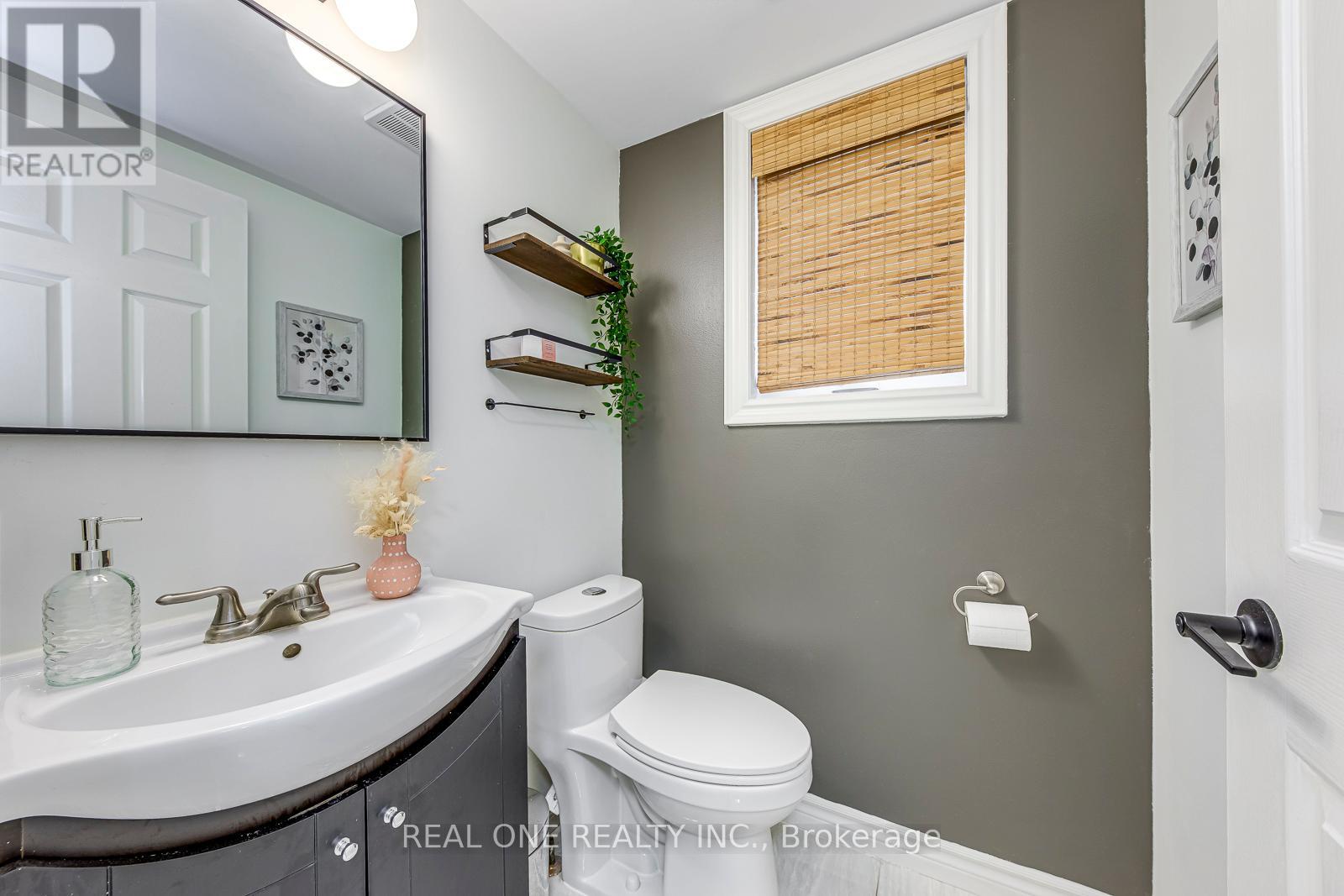 2946 Duncairn Drive, Mississauga, Ontario  L5M 5V7 - Photo 23 - W13089162