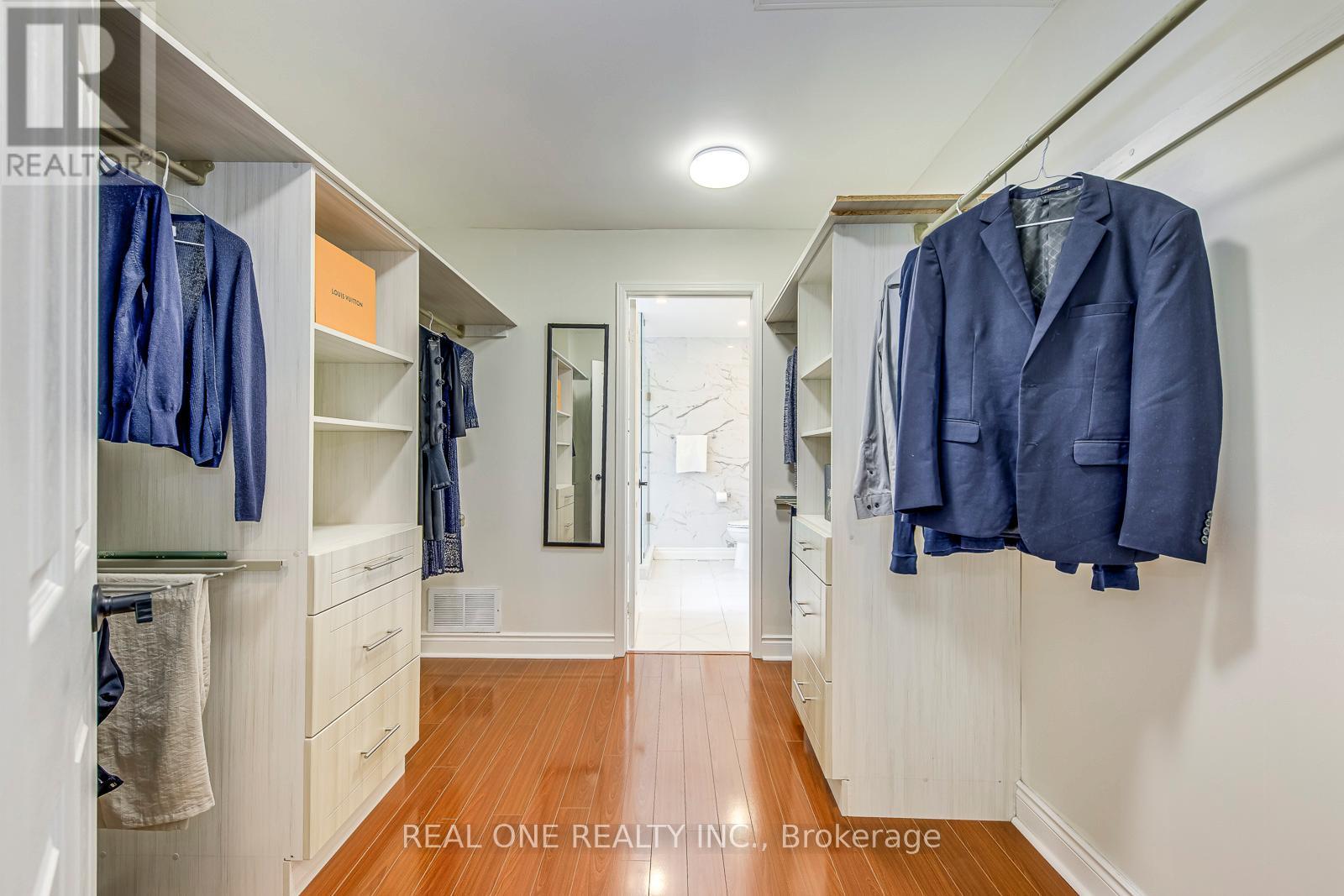 2946 Duncairn Drive, Mississauga, Ontario  L5M 5V7 - Photo 29 - W13089162