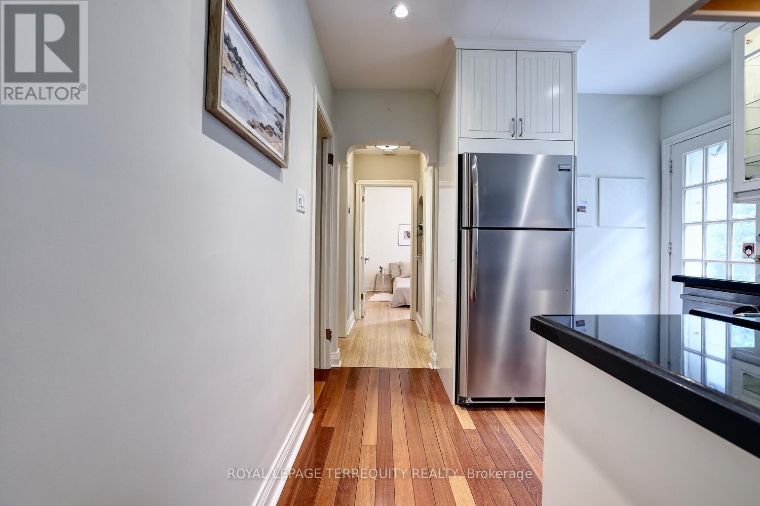 20 Elderidge Avenue, Toronto, Ontario  M8Y 2C5 - Photo 20 - W13089206