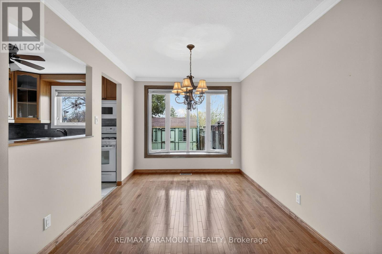 20 Fontaine Court, Brampton, Ontario  L6T 3J2 - Photo 11 - W13089252