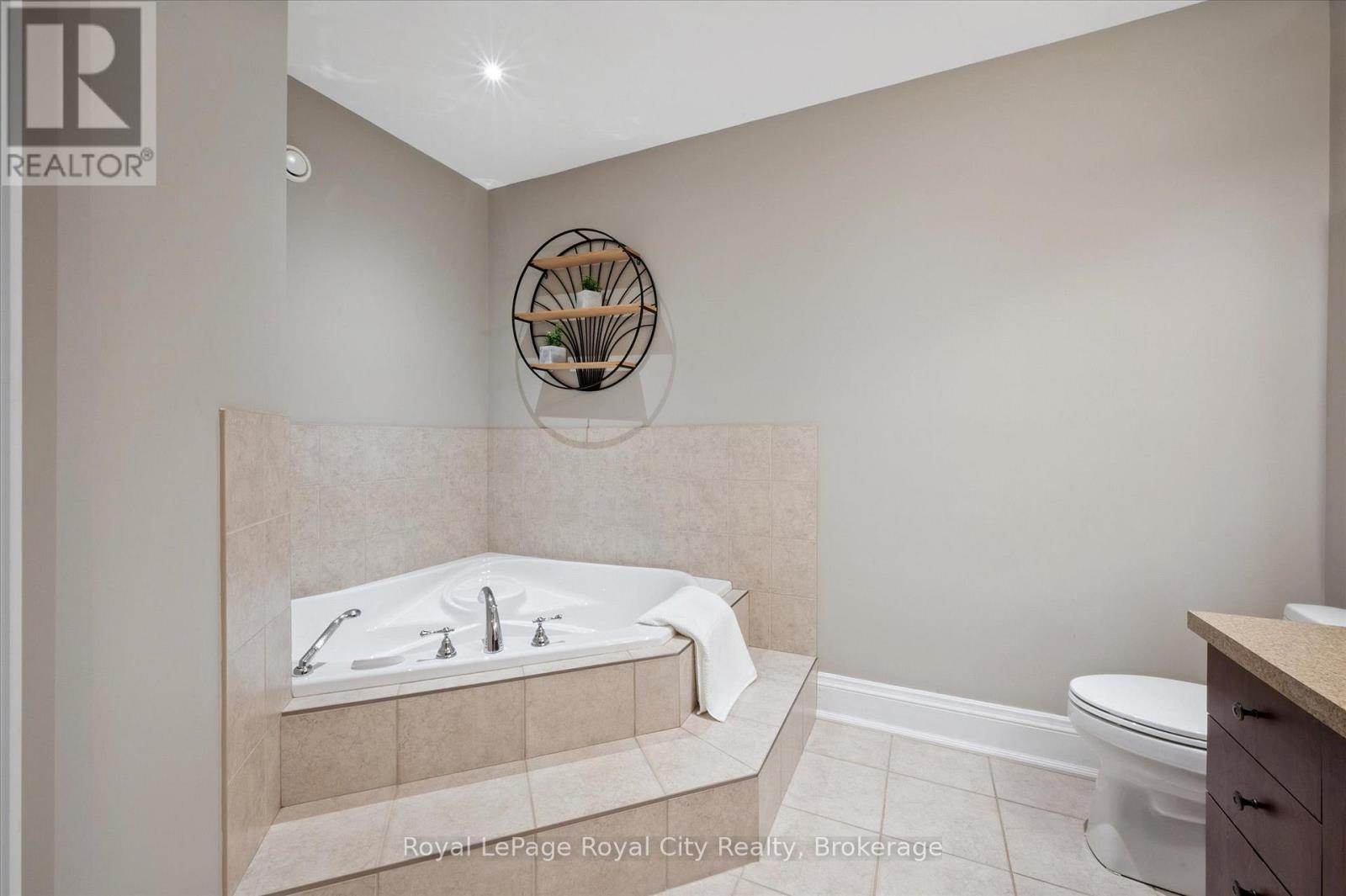 63 Metcalfe Street, Guelph, Ontario  N1E 4X7 - Photo 34 - X12734796
