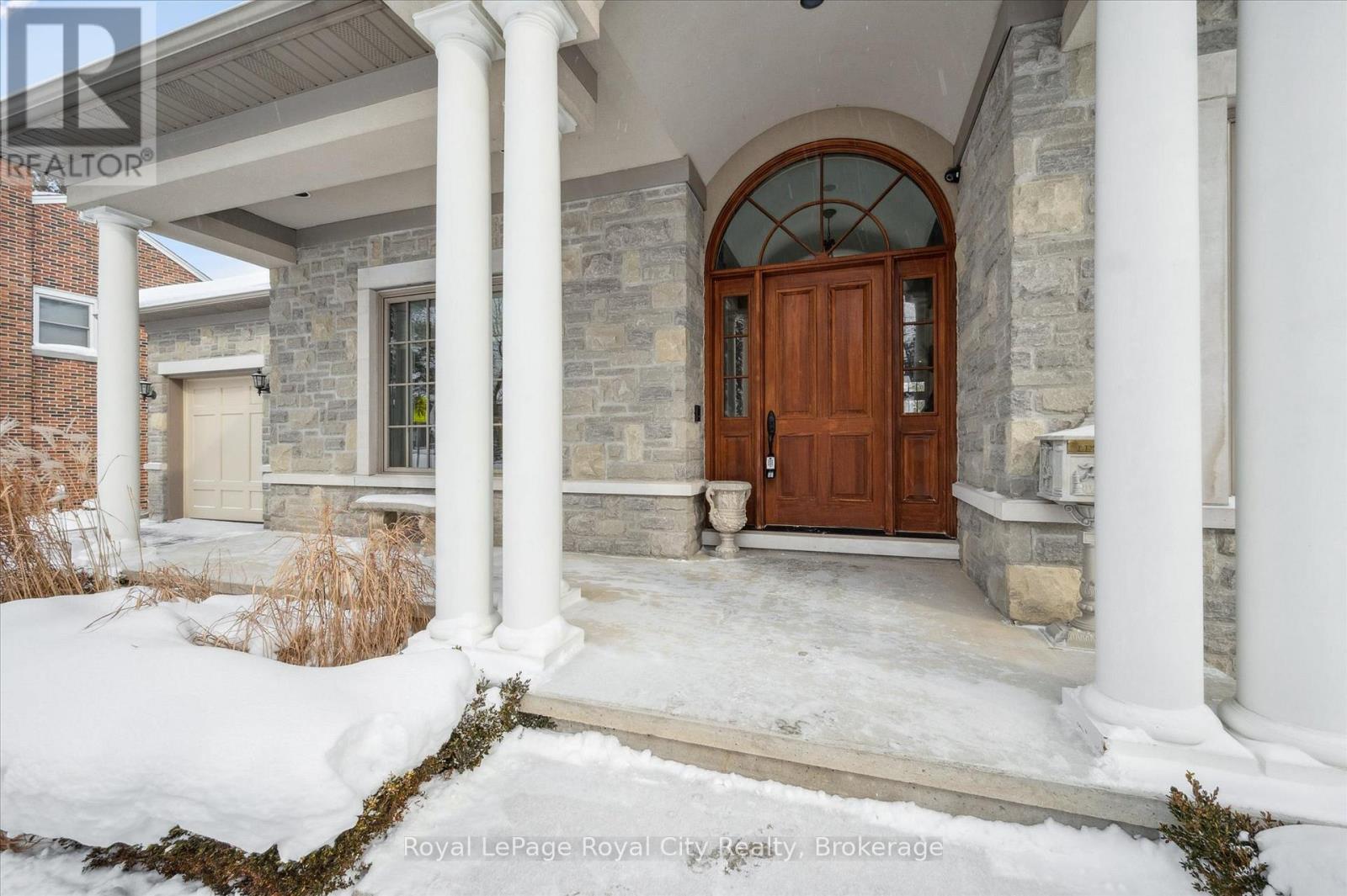 63 Metcalfe Street, Guelph, Ontario  N1E 4X7 - Photo 4 - X12734796