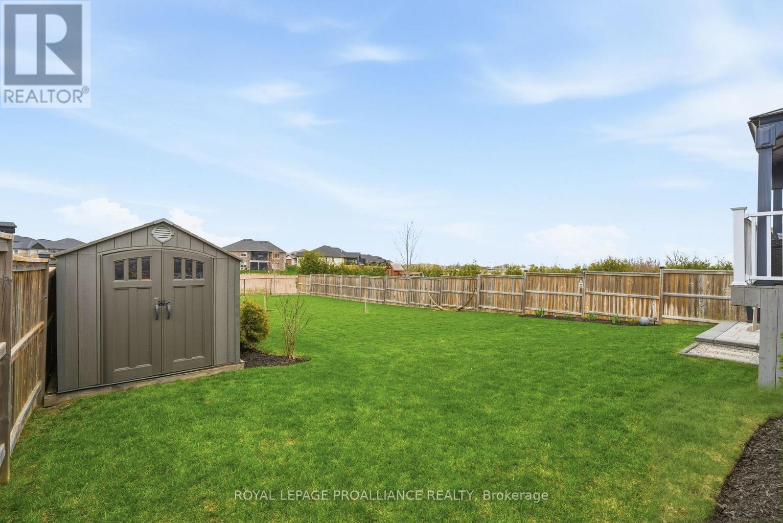 18 Trinity Court, Belleville, Ontario  K8N 0E7 - Photo 43 - X13086140