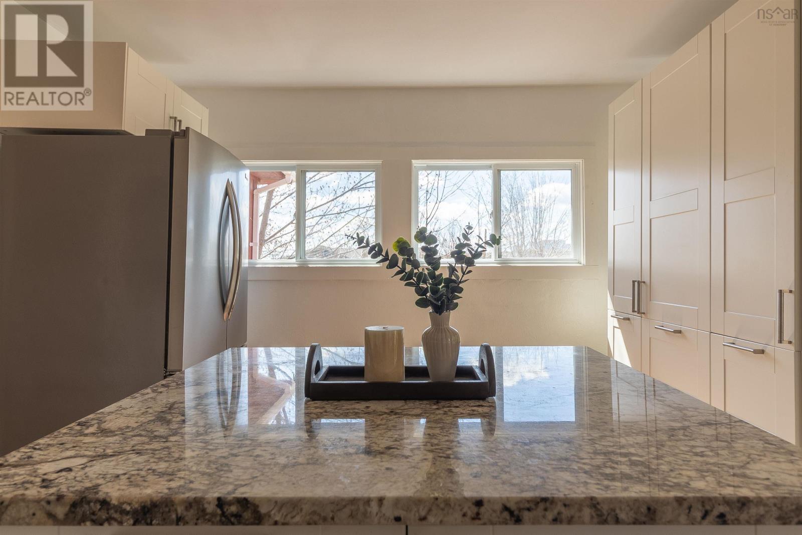 28/30 High Street, Bedford, Nova Scotia  B4A 0C4 - Photo 17 - 202609854