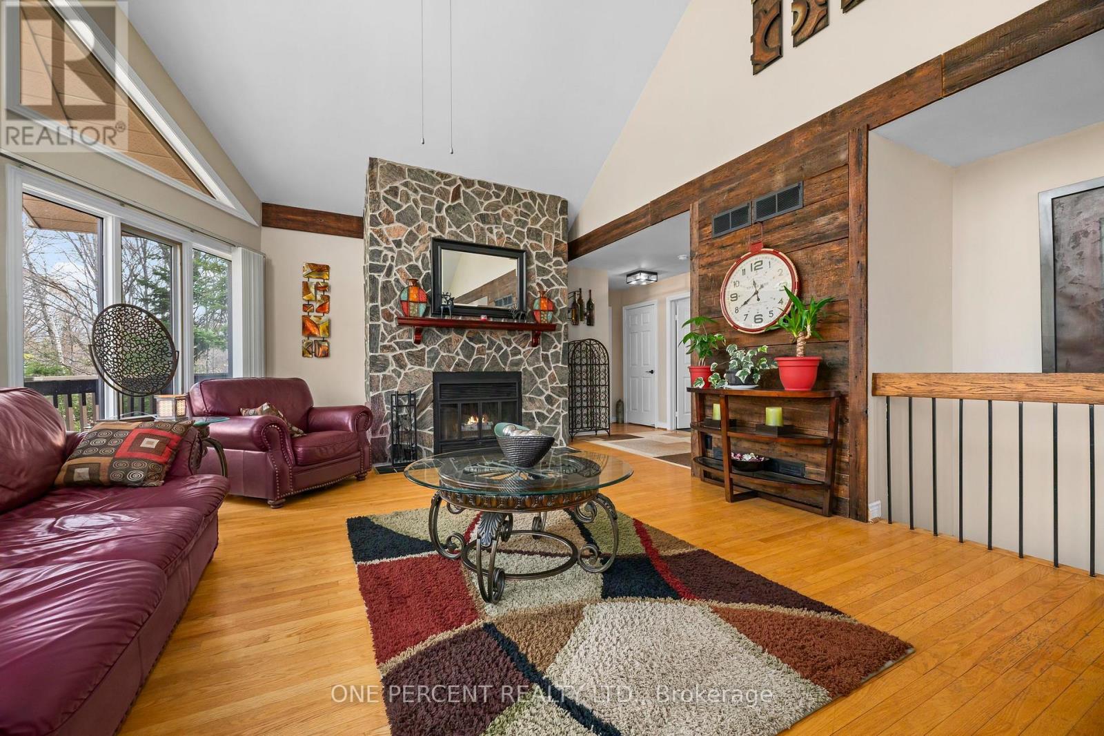 1069 Chalet Road, Dysart Et Al, Ontario  K0M 1S0 - Photo 13 - X13082684