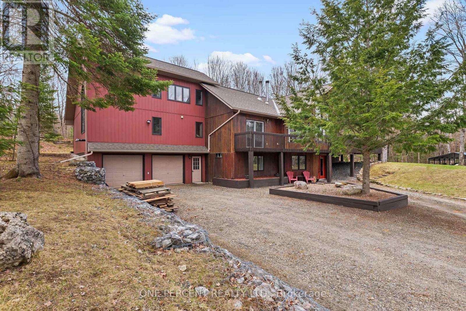 1069 Chalet Road, Dysart Et Al, Ontario  K0M 1S0 - Photo 2 - X13082684