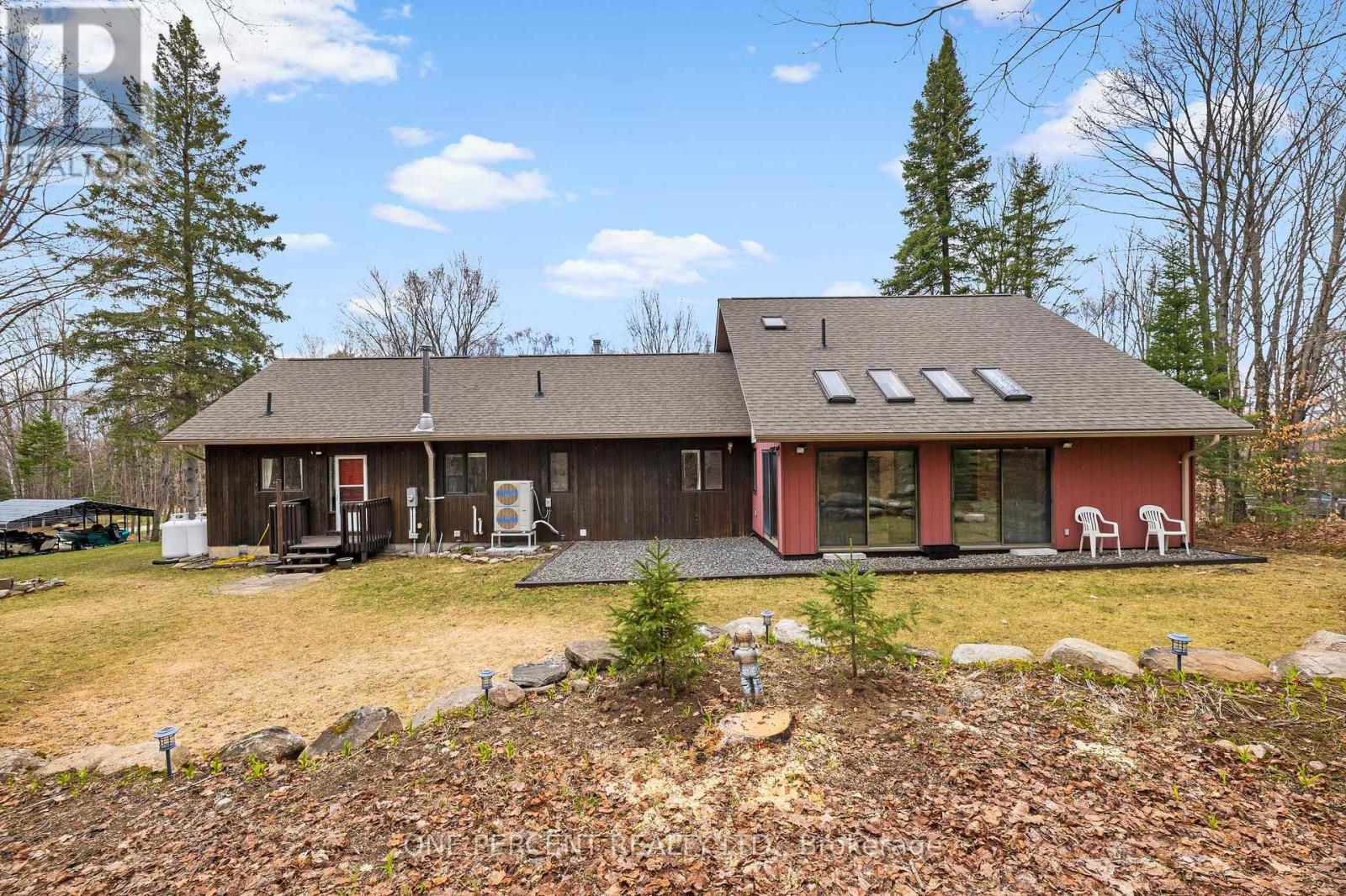 1069 Chalet Road, Dysart Et Al, Ontario  K0M 1S0 - Photo 37 - X13082684