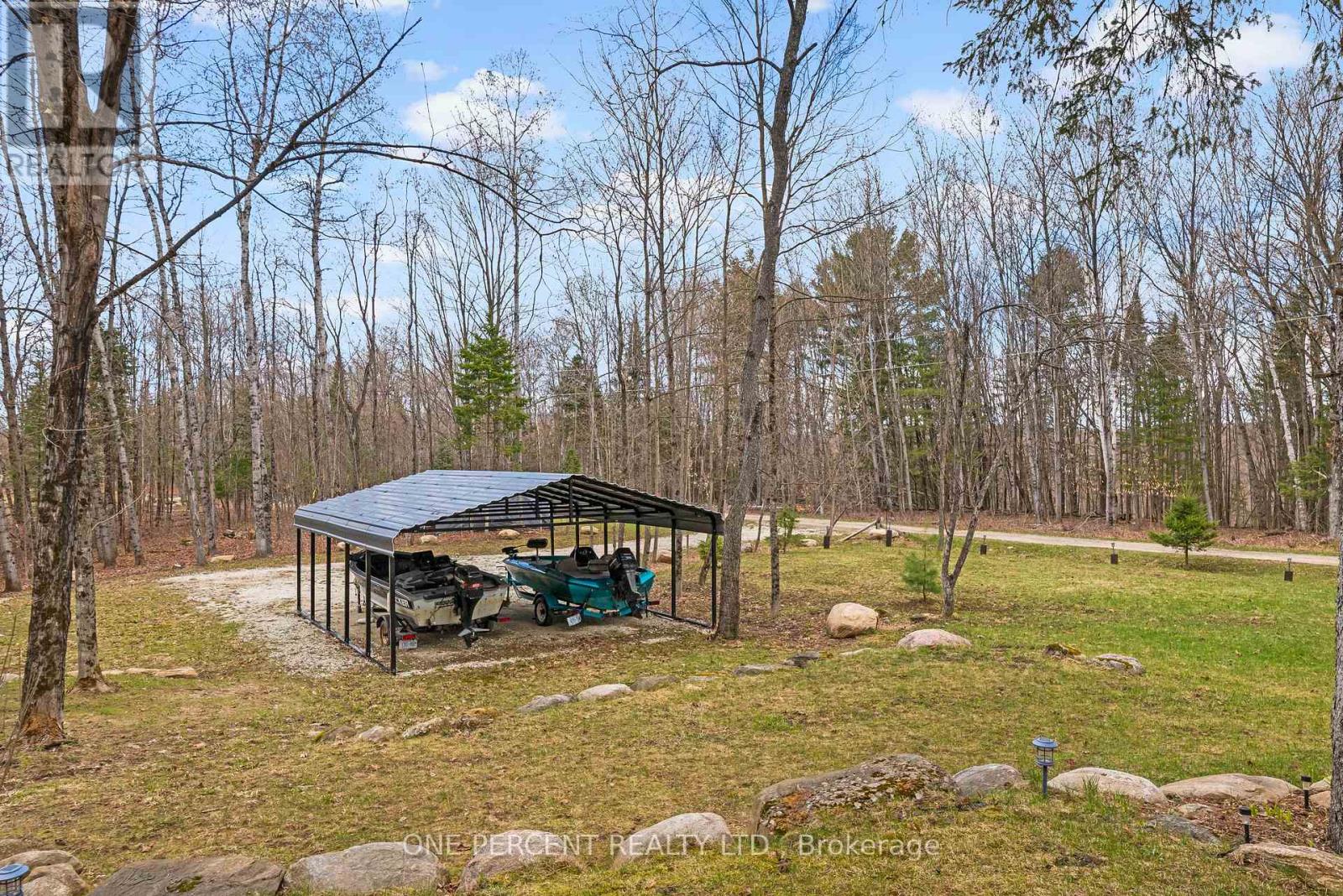 1069 Chalet Road, Dysart Et Al, Ontario  K0M 1S0 - Photo 43 - X13082684