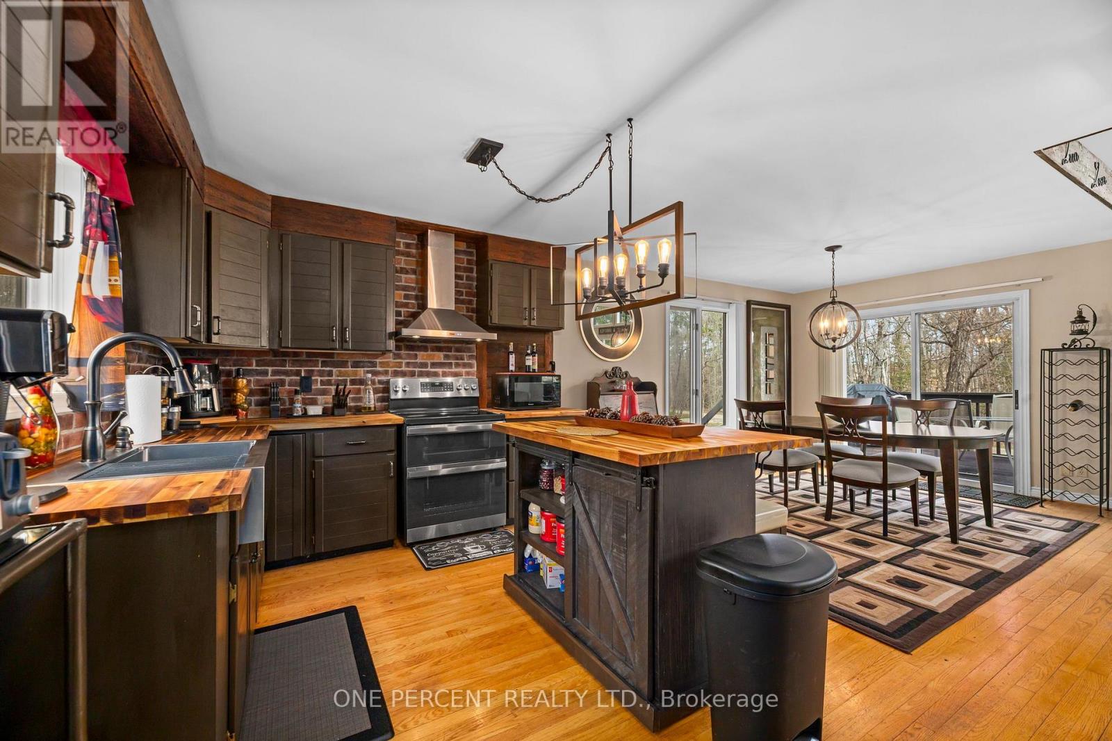 1069 Chalet Road, Dysart Et Al, Ontario  K0M 1S0 - Photo 8 - X13082684
