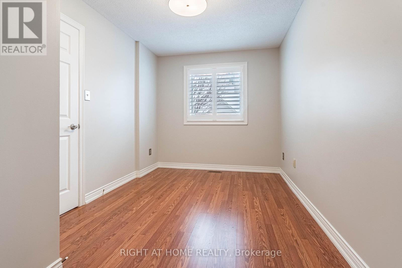 7 - 165 Main Street E, Grimsby, Ontario  L3M 1P2 - Photo 9 - X13088832