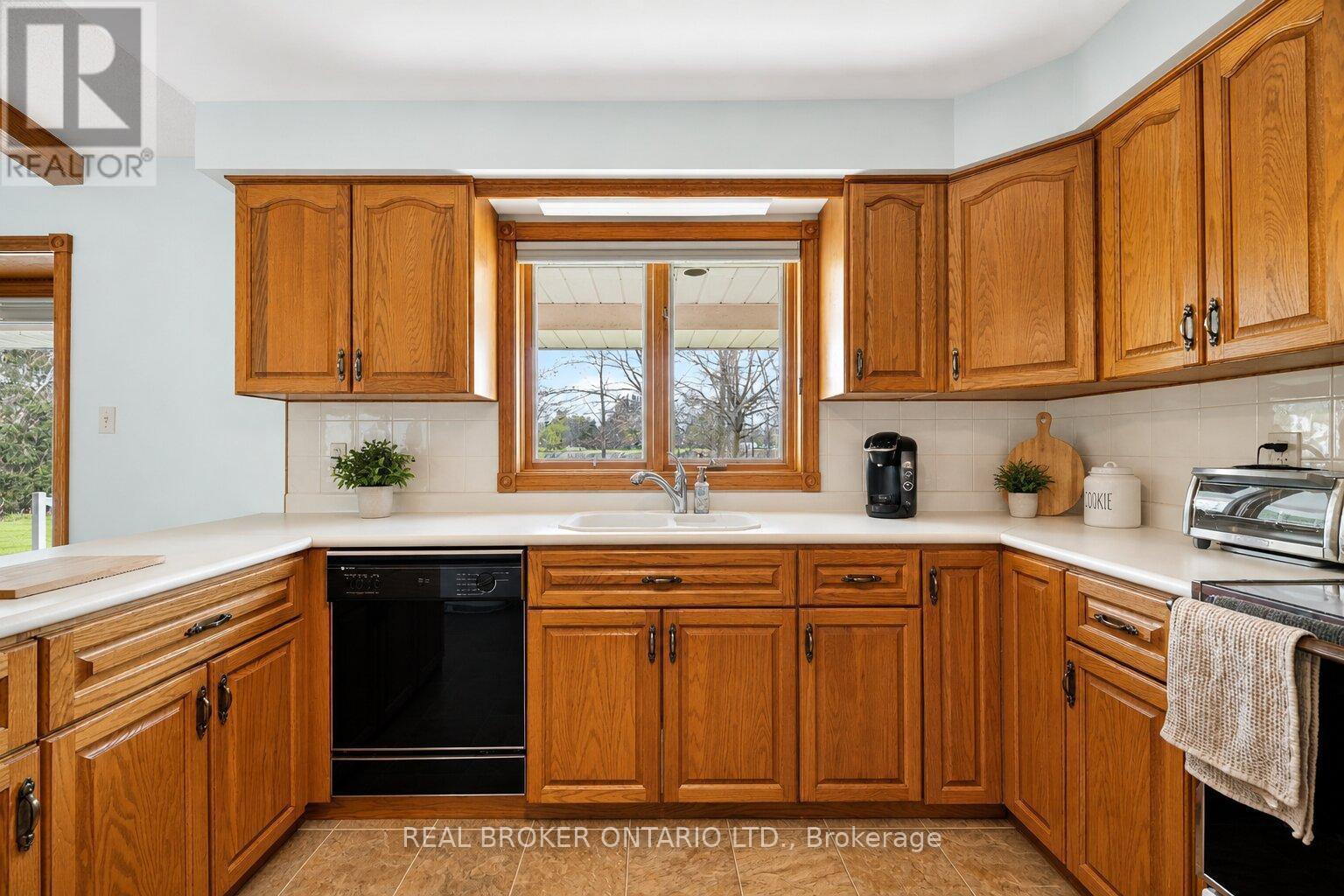 2340 Concession 4 Road W, Hamilton, Ontario  L0R 2B0 - Photo 14 - X13089014