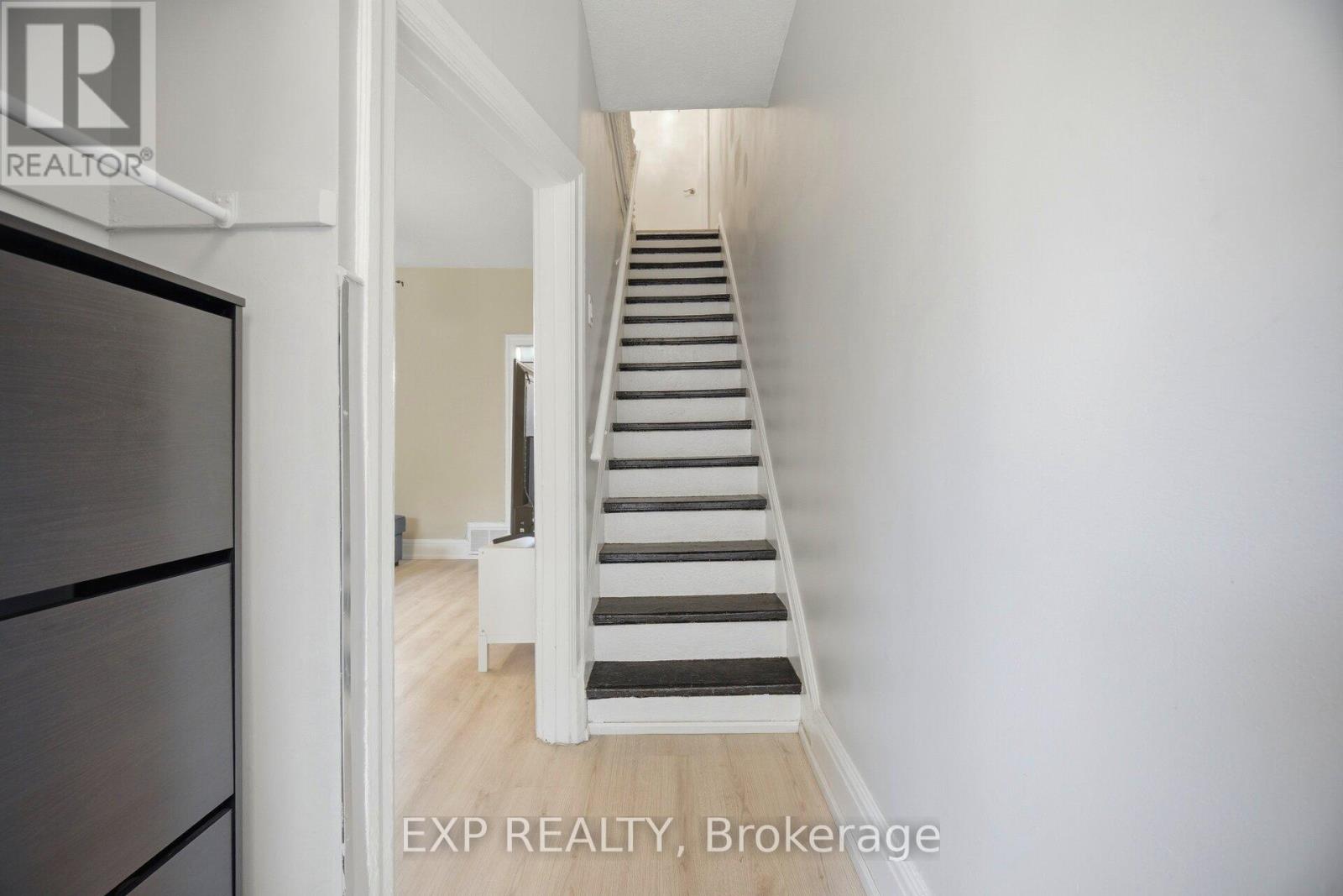 38 Madison Avenue, Hamilton, Ontario  L8L 5Y4 - Photo 16 - X13089090