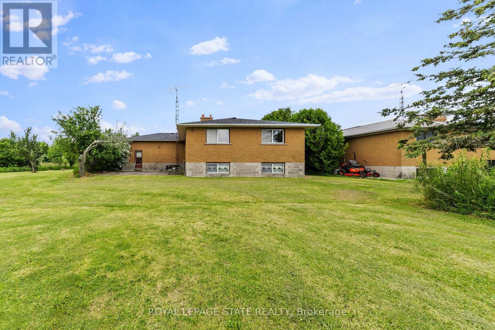 240 Mud Street W, Grimsby, Ontario  L0R 1M0 - Photo 19 - X13089156