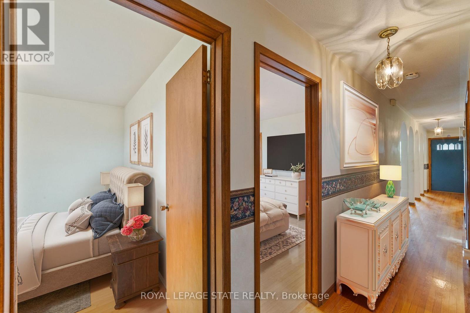 240 Mud Street W, Grimsby, Ontario  L0R 1M0 - Photo 8 - X13089156
