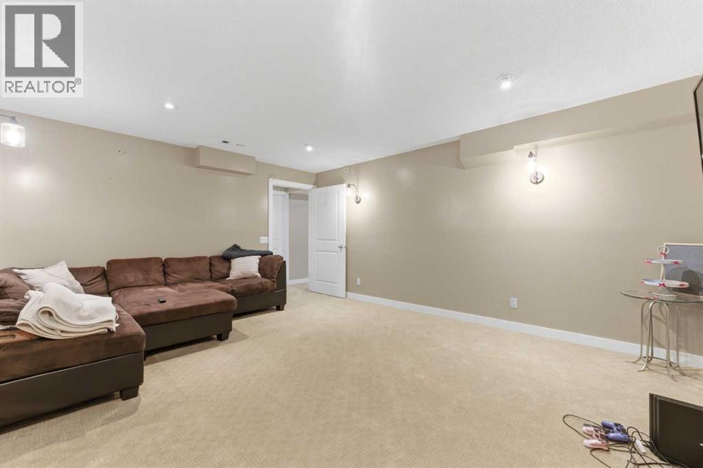 207 Gleneagles View, Cochrane, Alberta  T4C 2G5 - Photo 42 - A2307937