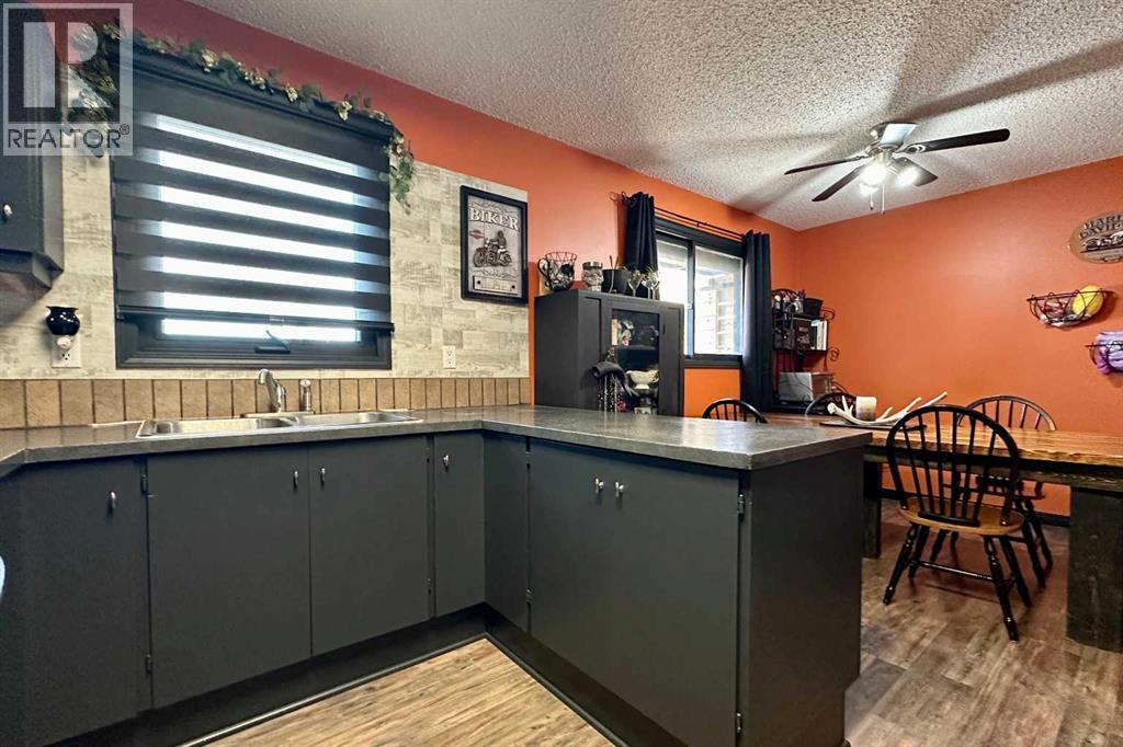 21 Pan Am Street, Swan Hills, Alberta  T0G 2C0 - Photo 13 - A2307724