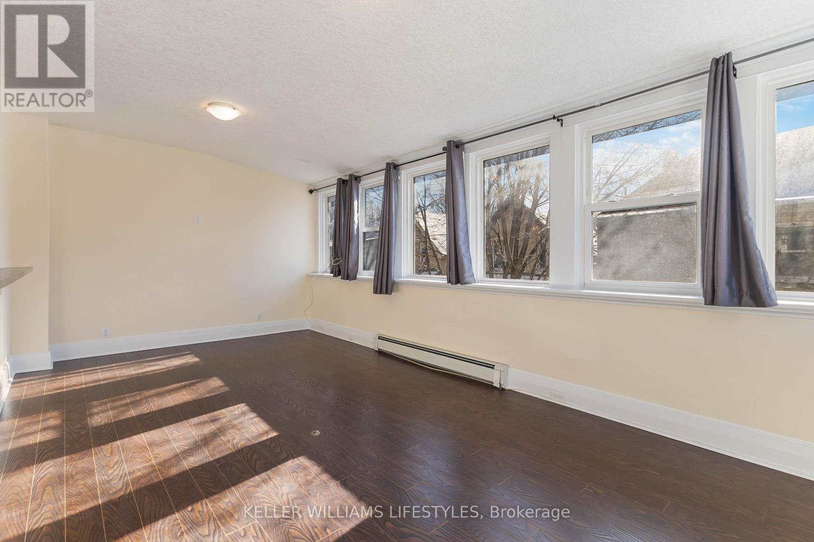 2 - 79 Beaconsfield Avenue, London South, Ontario  N6C 1B6 - Photo 5 - X13089398