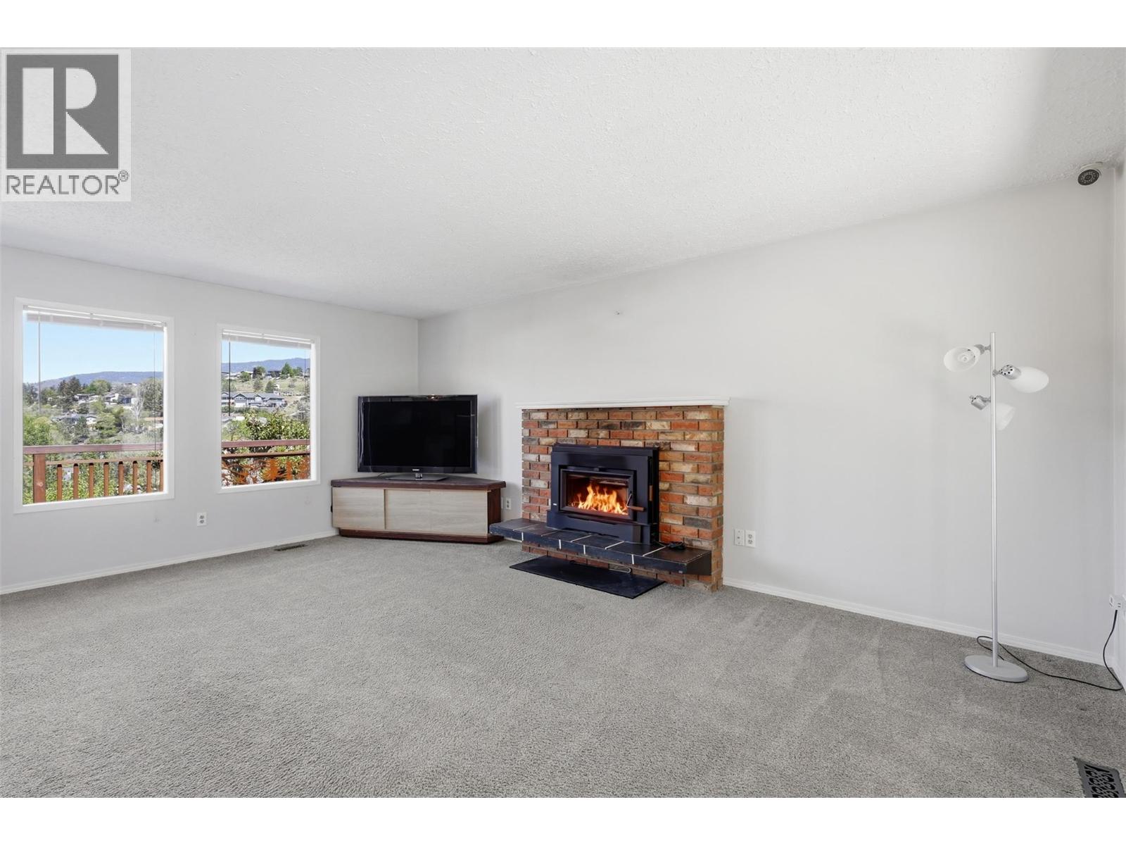 1496 Todd Road, Kamloops, British Columbia  V2C 5B5 - Photo 11 - 10383065