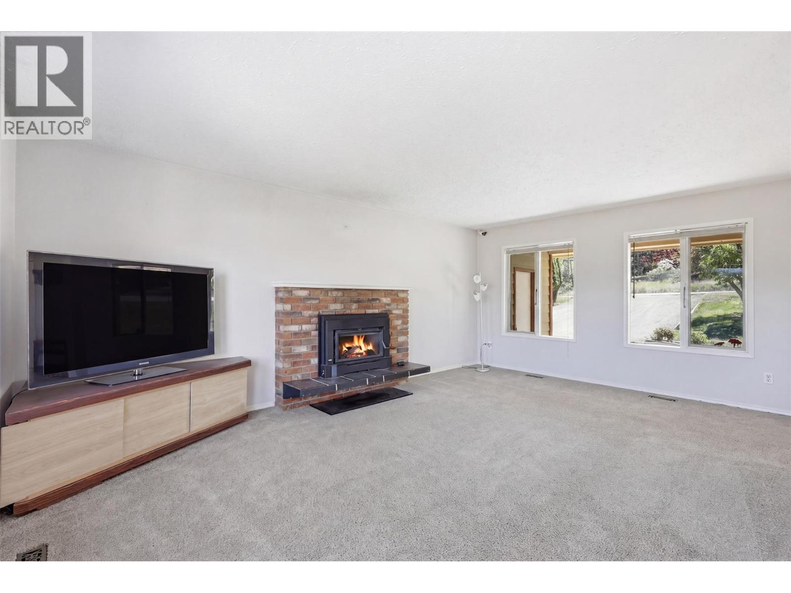 1496 Todd Road, Kamloops, British Columbia  V2C 5B5 - Photo 10 - 10383065