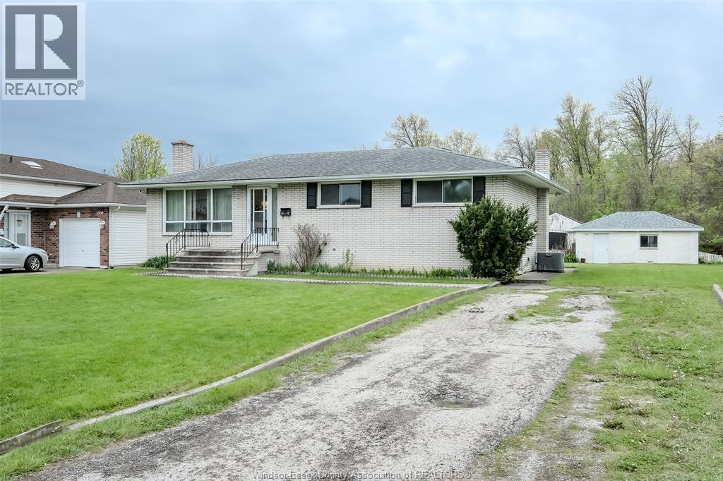 3949 Woodward Avenue, Windsor, Ontario  N8W 2Z5 - Photo 2 - 26010216