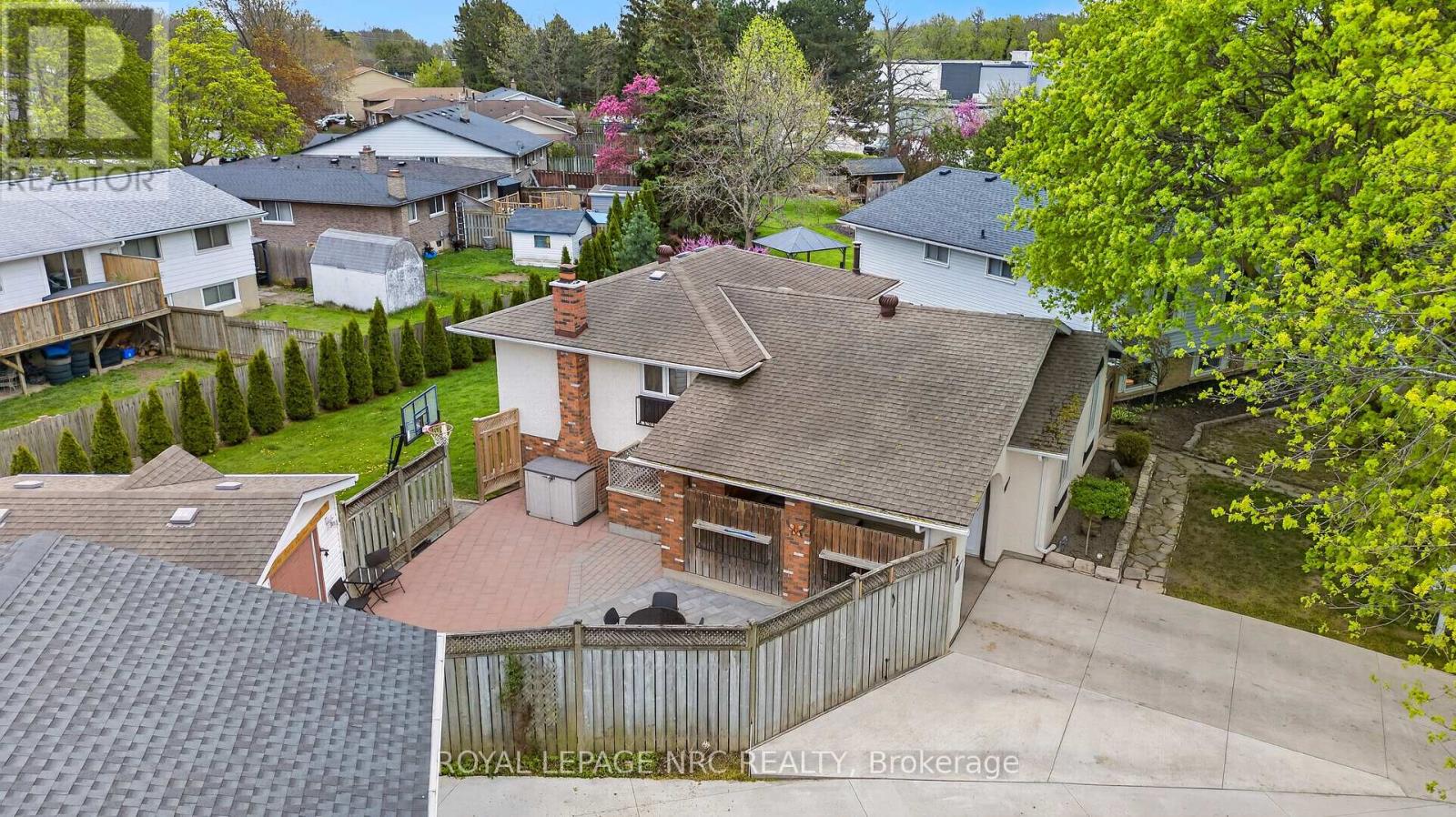 15 Carousel Circle, St. Catharines, Ontario  L2N 6C9 - Photo 32 - X13086174