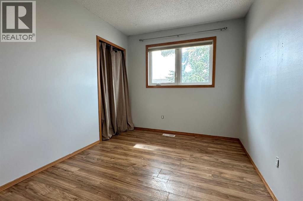 8 Isbister Avenue, Swan Hills, Alberta  T0G 2C0 - Photo 17 - A2308221