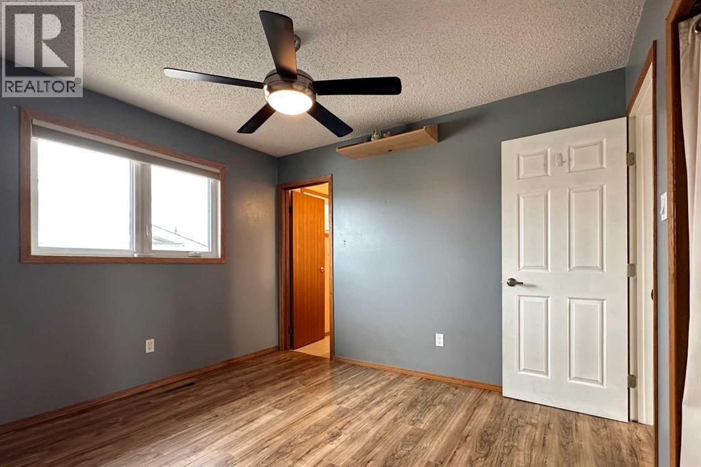 8 Isbister Avenue, Swan Hills, Alberta  T0G 2C0 - Photo 18 - A2308221