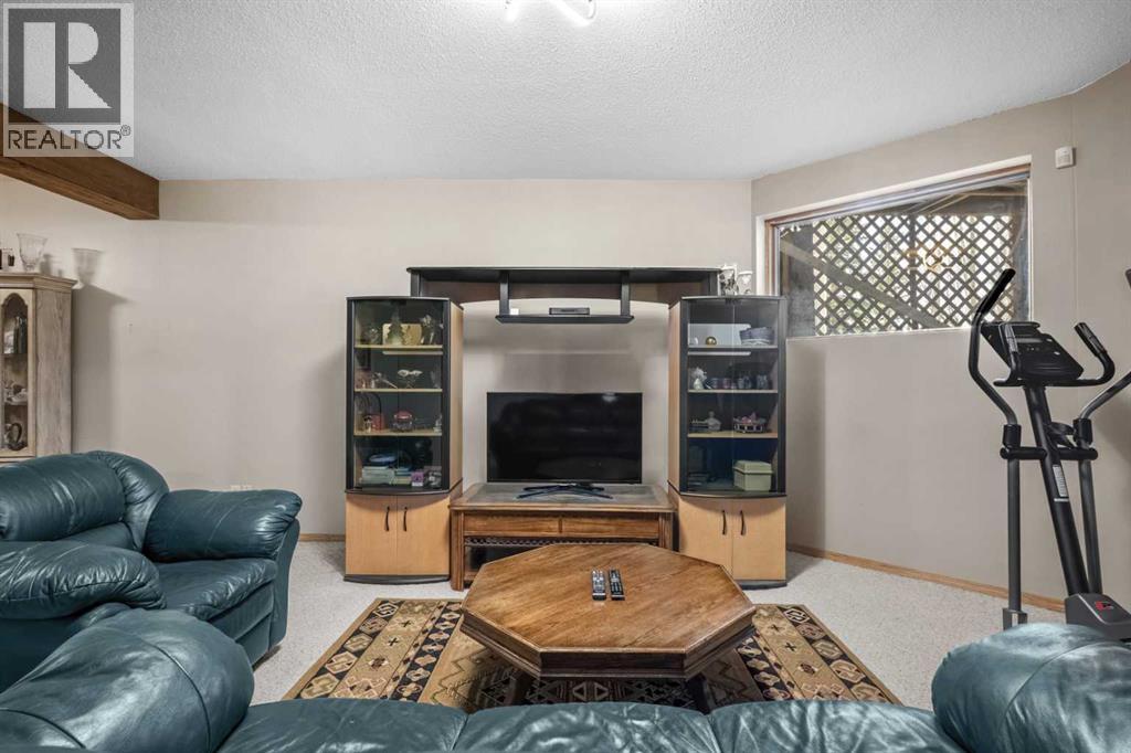 444 Sierra Morena Court Sw, Calgary, Alberta  T3H 3A6 - Photo 32 - A2298837