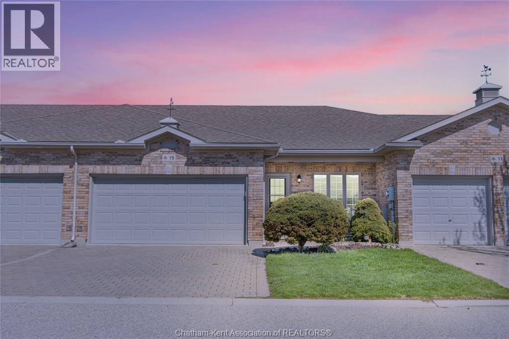 MLS# 26010188: 15 HOME PLACE, Chatham, Canada